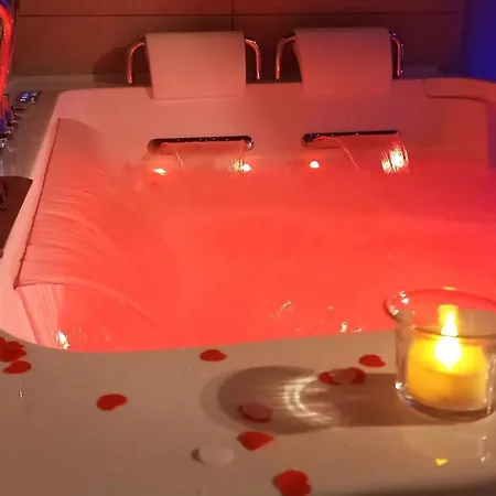 La Passionnante Avec Privatif Love hotel Saint-Philbert-de-Bouaine