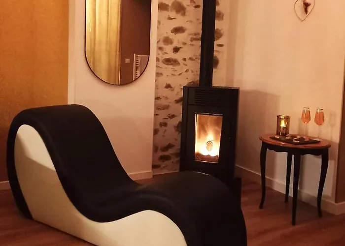 La Passionnante Avec Privatif Love hôtel *